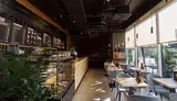 Продается готовый бизнес — Кофейня известной сети в ТЦ - миниатюра 1