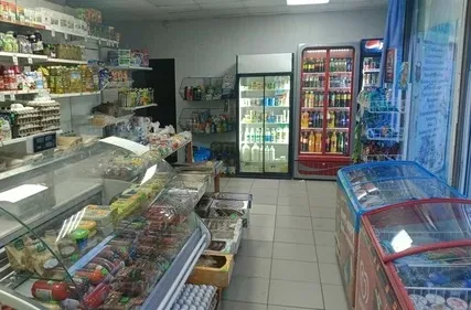 Продуктовый + пивной магазин. Ж - фото бизнеса